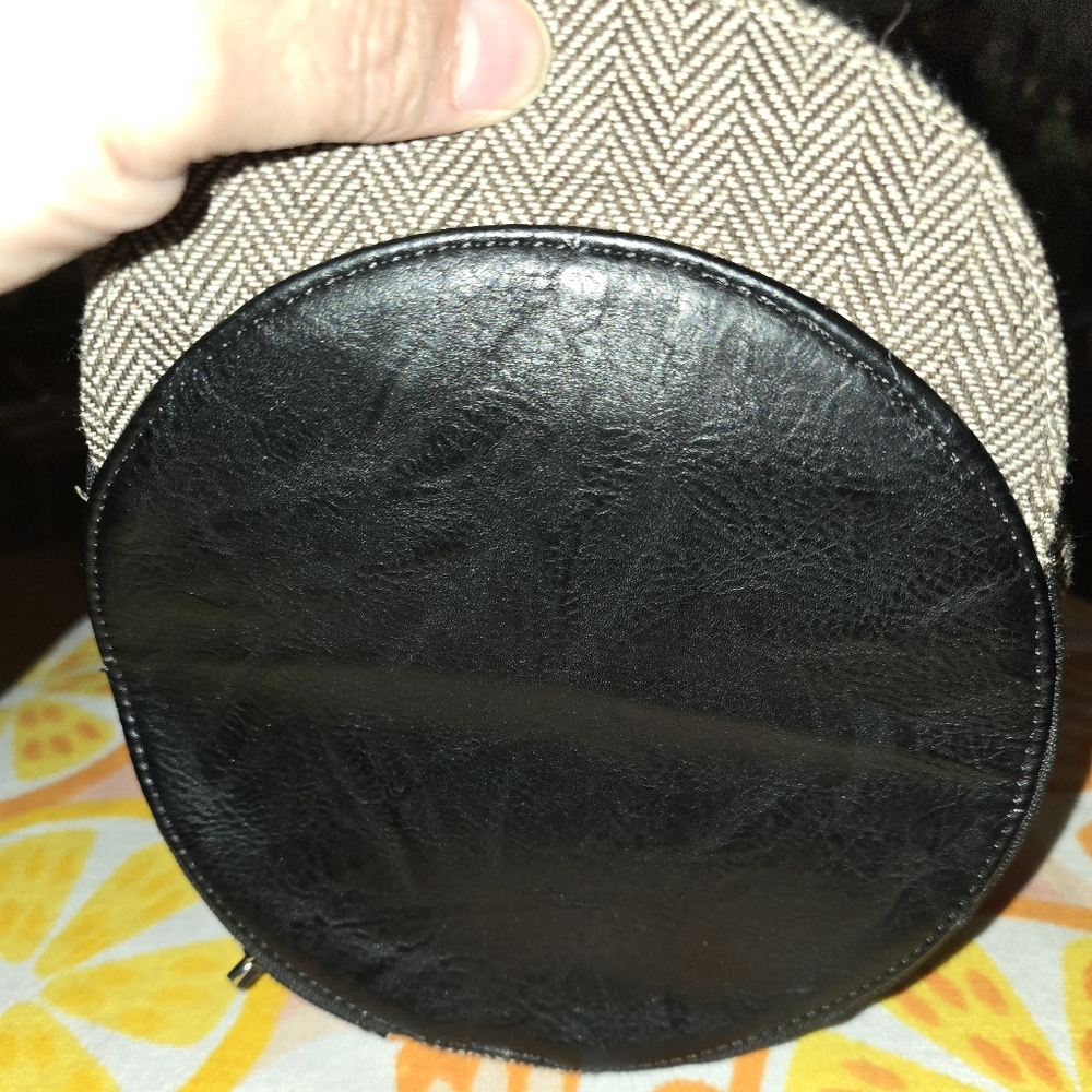 Peaky Blinders Style Tweed Toiletry Toiletries Washbag Travel Zip Peak Cap - Picture 6 of 10